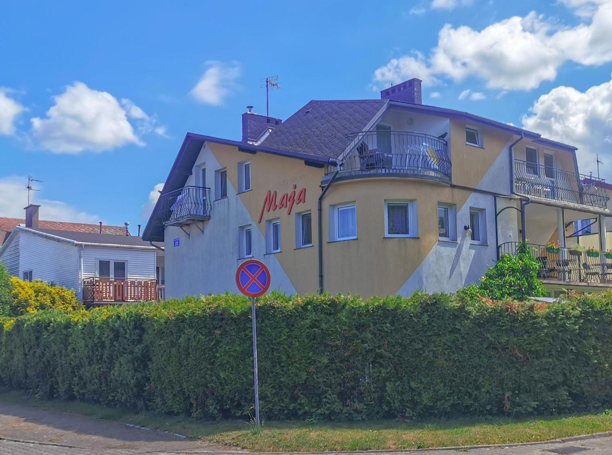 Dom Wczasowy Maja Dzwirzyno Exterior photo